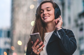 Escucha música en tu celular - VejaTech